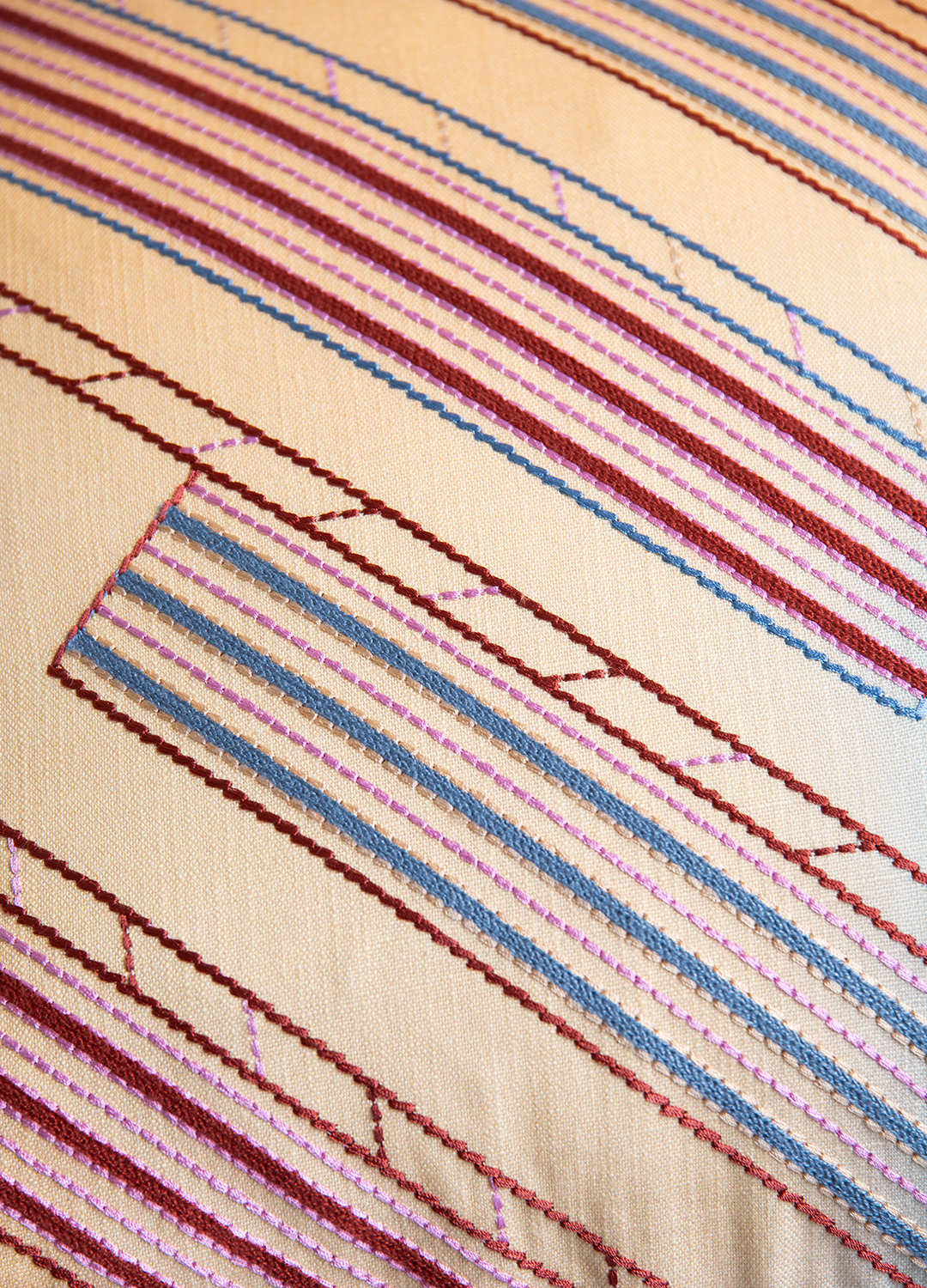 Vista embroidered cushion cover - Beige /Blue