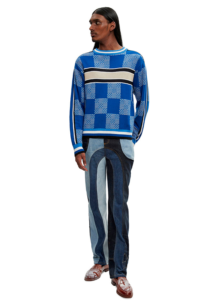 Checkerboard knitted crew jumper